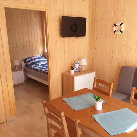 Letniskowe Verona بيت خشبي Władysławowo